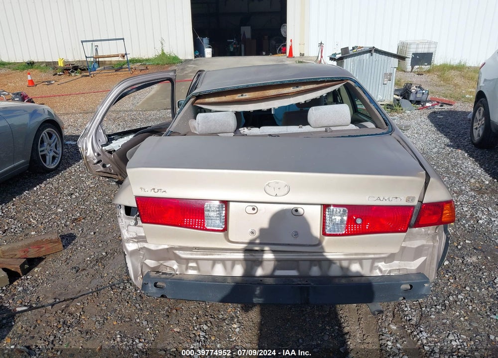 2000 TOYOTA CAMRY CE VIN: 4T1BG22K1YU617874