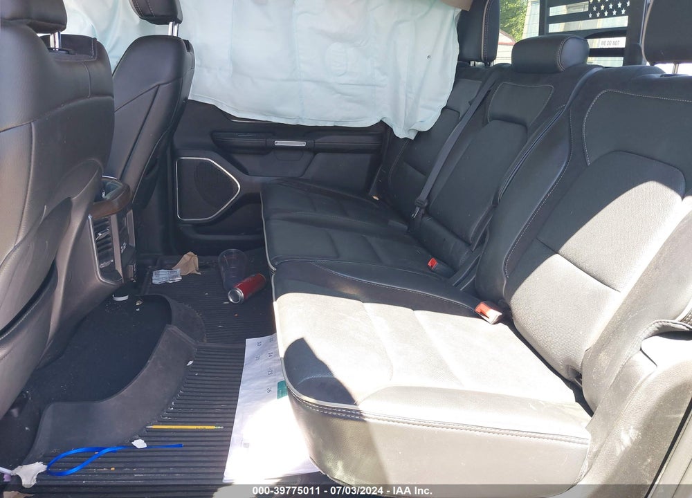 2022 RAM 1500 LAIE  4X4 5'7 BOX VIN: 1C6SRFJT4NN235609
