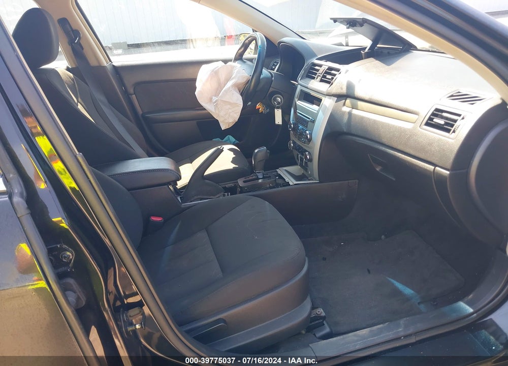 2010 MERCURY MILAN VIN: 3MEHM0HA8AR641997
