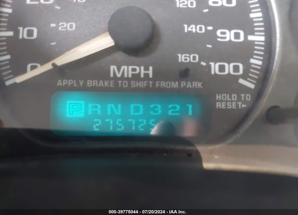 2002 CHEVROLET TAHOE LS VIN: 1GNEC13Z02R184648