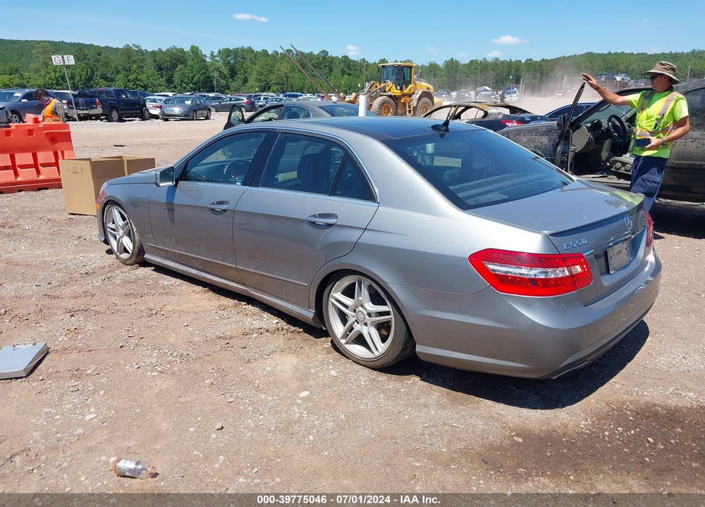 2011 MERCEDES-BENZ E 550 VIN: WDDHF7CB6BA421201