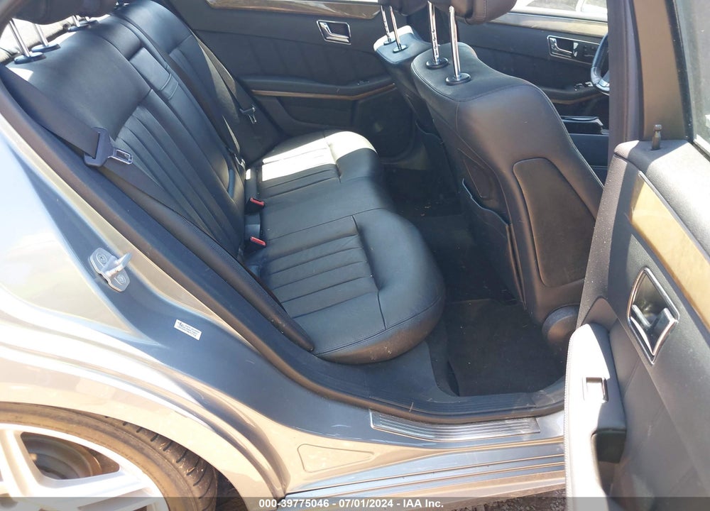 2011 MERCEDES-BENZ E 550 VIN: WDDHF7CB6BA421201