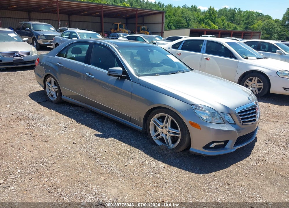 2011 MERCEDES-BENZ E 550 VIN: WDDHF7CB6BA421201