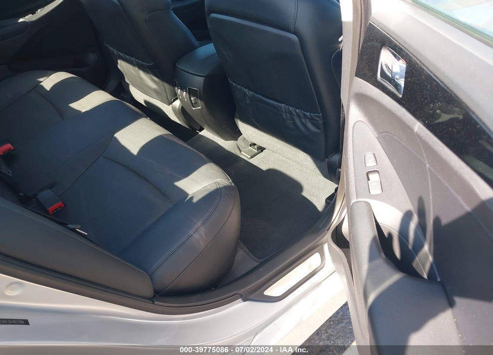 2014 HYUNDAI SONATA LIMITED VIN: 5NPEC4AC3EH927906