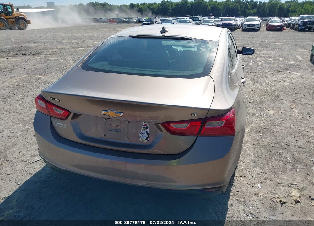 2018 CHEVROLET MALIBU LT VIN: 1G1ZD5ST2JF254462