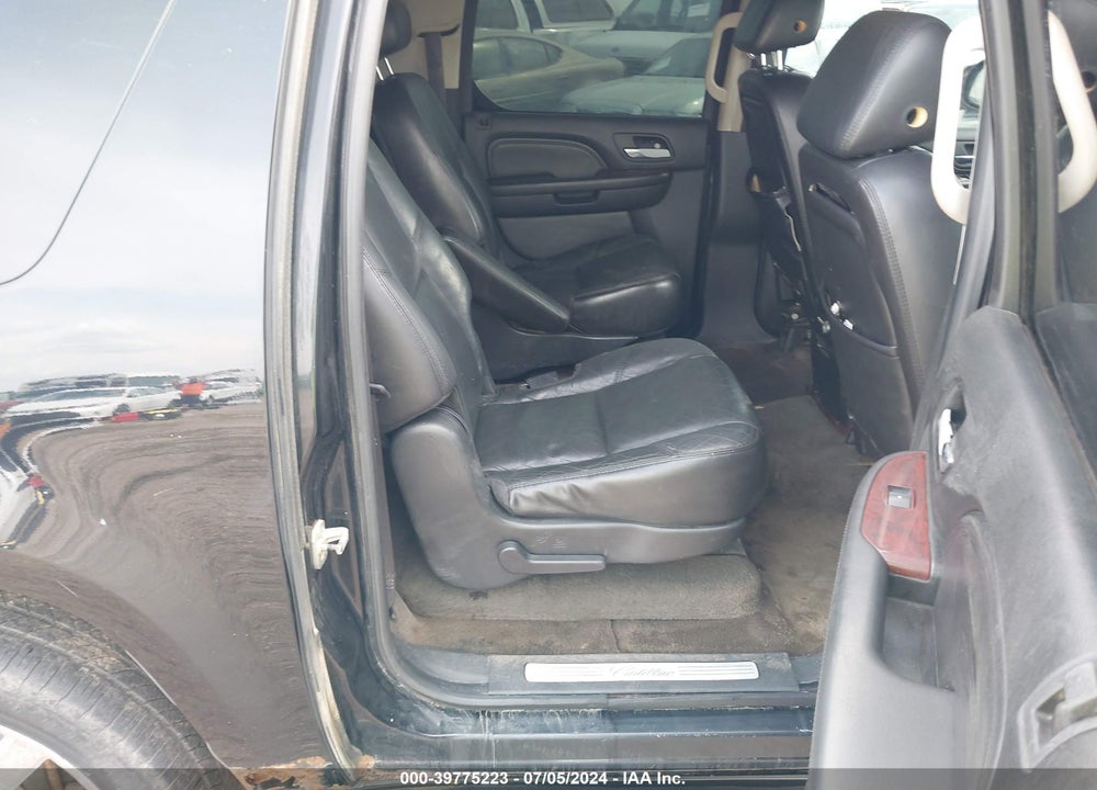 2007 CADILLAC ESCALADE ESV STANDARD VIN: 1GYFK66887R225383