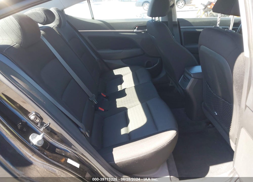 2018 HYUNDAI ELANTRA VALUE EDITION VIN: KMHD84LF8JU499895