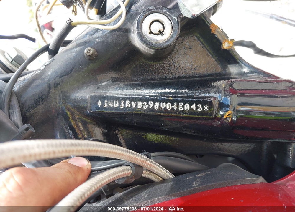 2006 HARLEY-DAVIDSON FXSTI VIN: 1HD1BVB396Y048043