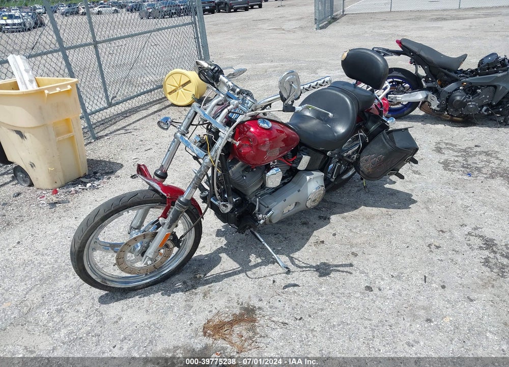 2006 HARLEY-DAVIDSON FXSTI VIN: 1HD1BVB396Y048043