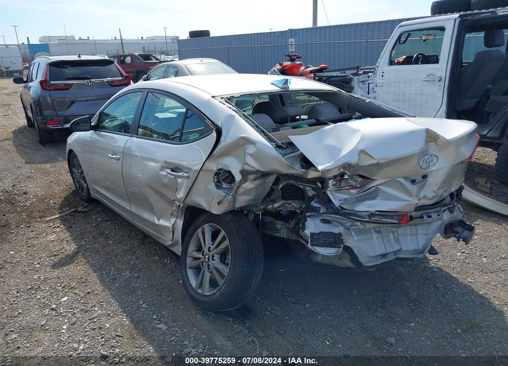 2018 HYUNDAI ELANTRA SEL VIN: 5NPD84LF9JH259852