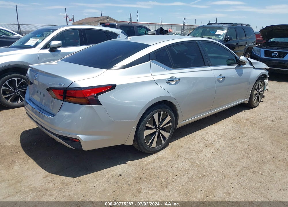 2022 NISSAN ALTIMA SV FWD VIN: 1N4BL4DV0NN375996