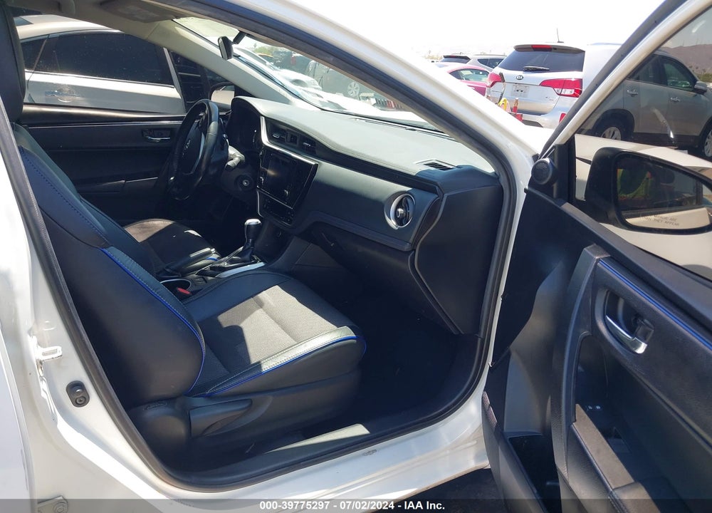 2019 TOYOTA COROLLA SE VIN: 2T1BURHE5KC172924