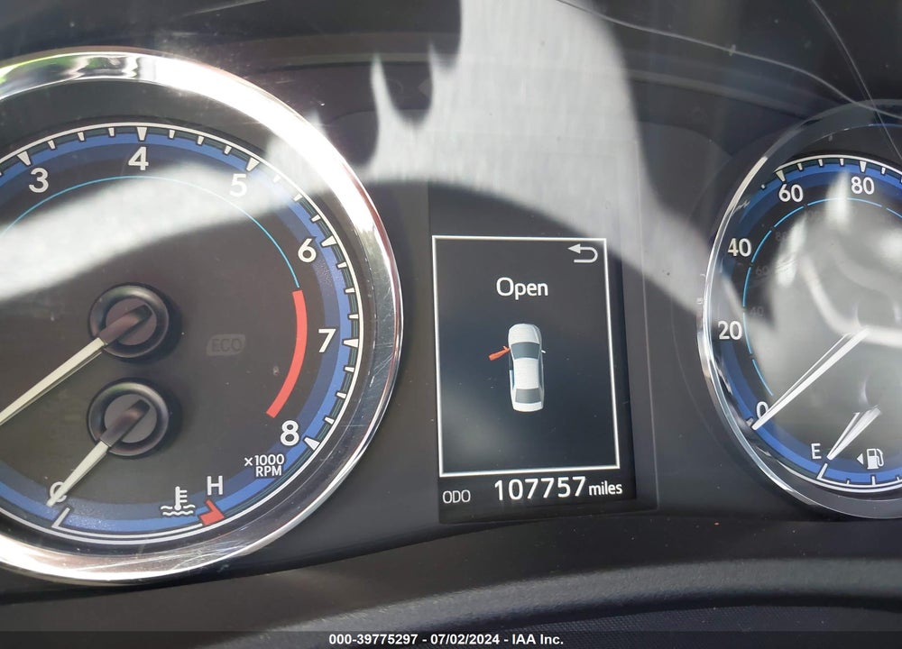 2019 TOYOTA COROLLA SE VIN: 2T1BURHE5KC172924
