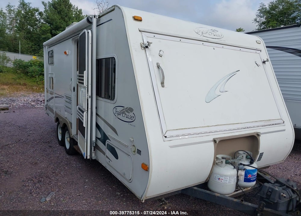 2005 TRAIL LITE TRAIL CRUISER VIN: 4WYH02E2551703674