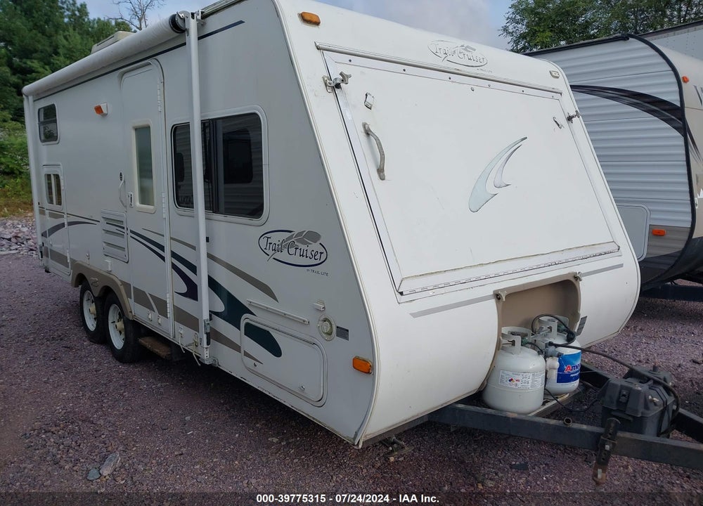 2005 TRAIL LITE TRAIL CRUISER VIN: 4WYH02E2551703674