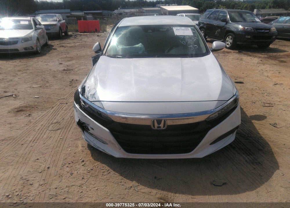 2018 HONDA ACCORD VIN: 1HGCV1F11JA017407