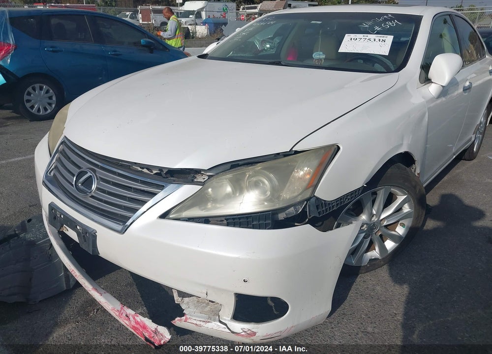 2011 LEXUS ES 350 VIN: JTHBK1EG8B2432694