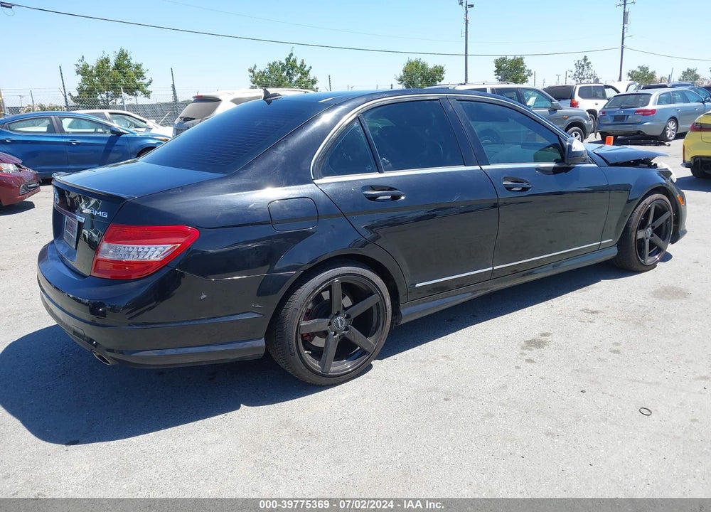 2008 MERCEDES-BENZ C 300 LUXURY/SPORT VIN: WDDGF54X18R016402