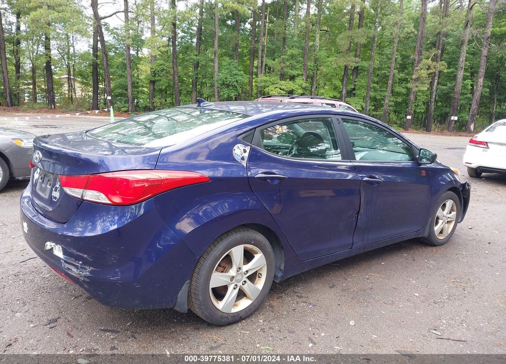 2013 HYUNDAI ELANTRA GLS VIN: 5NPDH4AE9DH197013