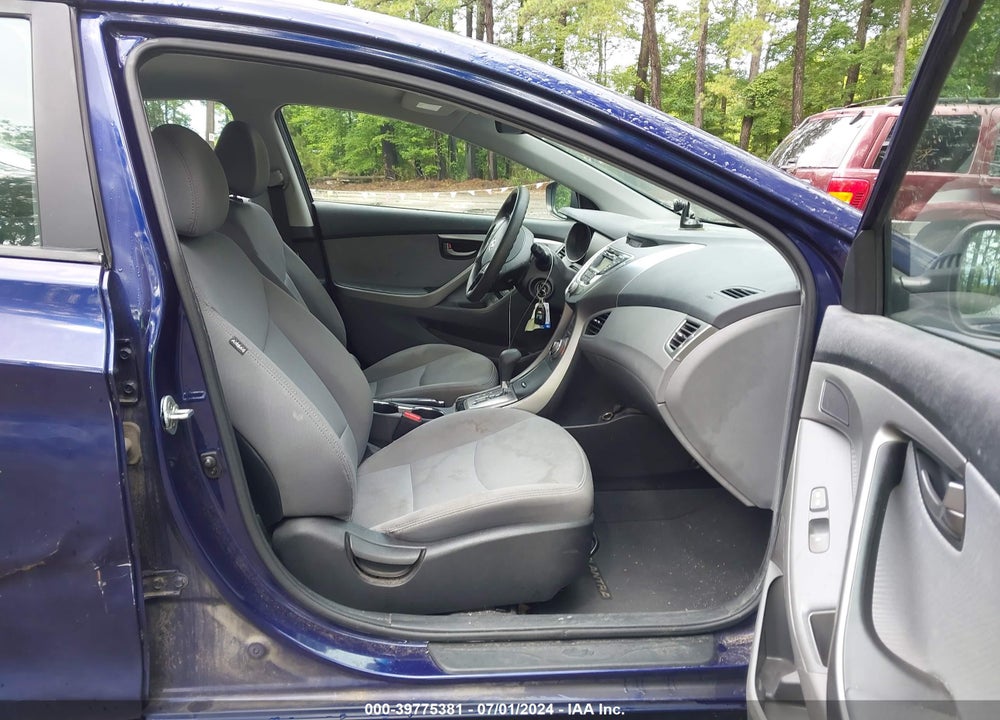 2013 HYUNDAI ELANTRA GLS VIN: 5NPDH4AE9DH197013