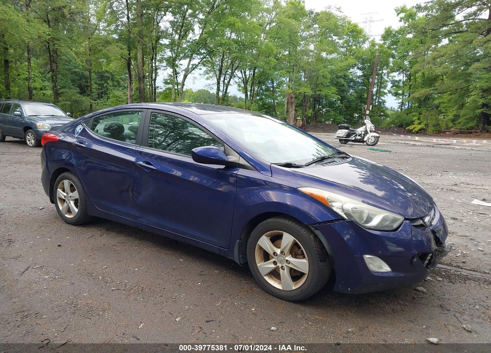 2013 HYUNDAI ELANTRA GLS VIN: 5NPDH4AE9DH197013
