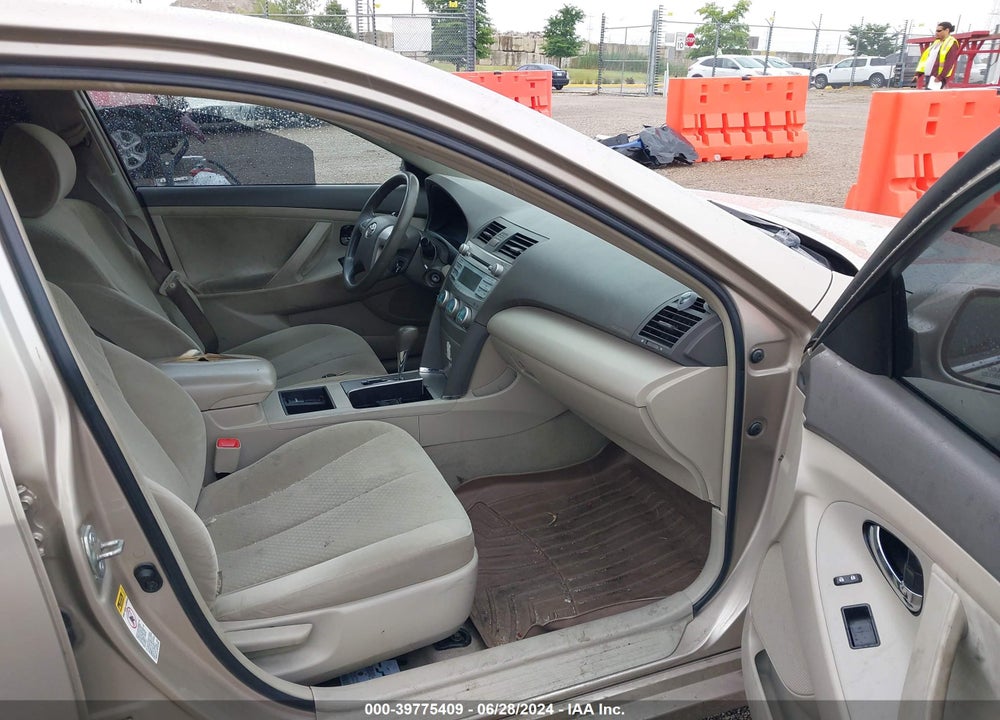 2007 TOYOTA CAMRY LE VIN: 4T1BE46K87U645939