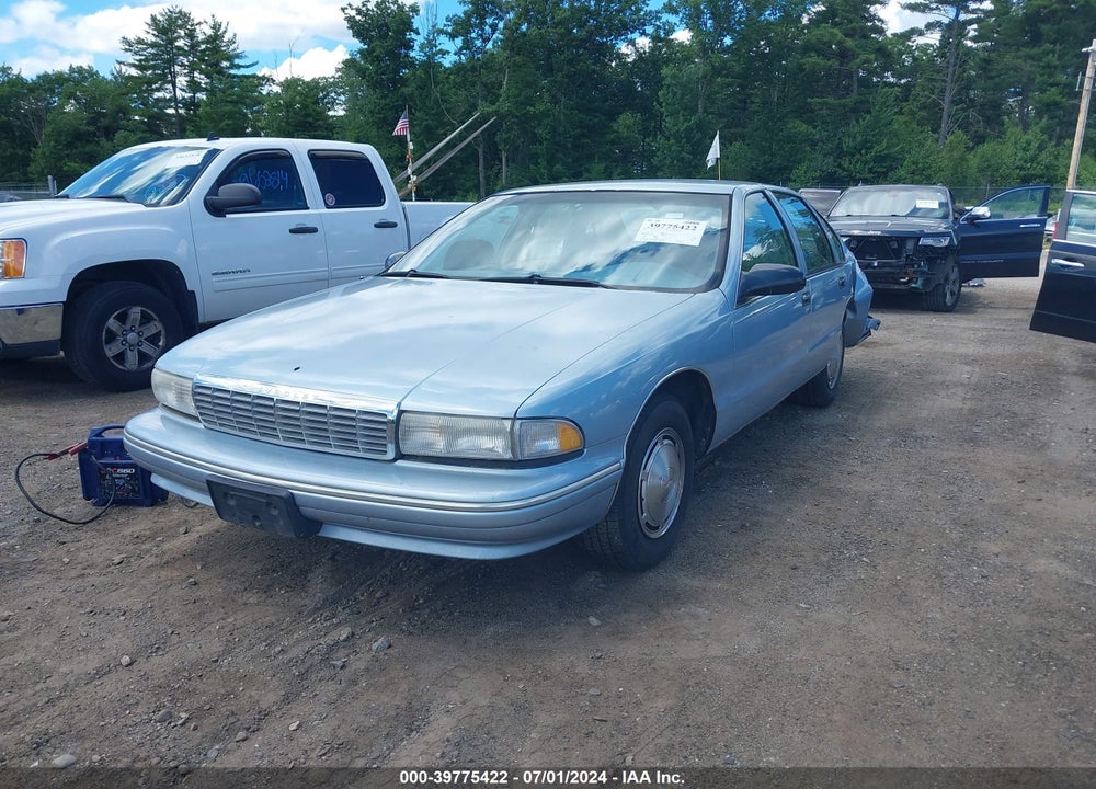 1995 CHEVROLET CAPRICE / IMPALA CLASSIC SS VIN: 1G1BL52P0SR173497