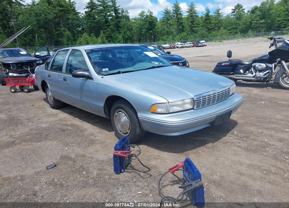 1995 CHEVROLET CAPRICE / IMPALA CLASSIC SS VIN: 1G1BL52P0SR173497
