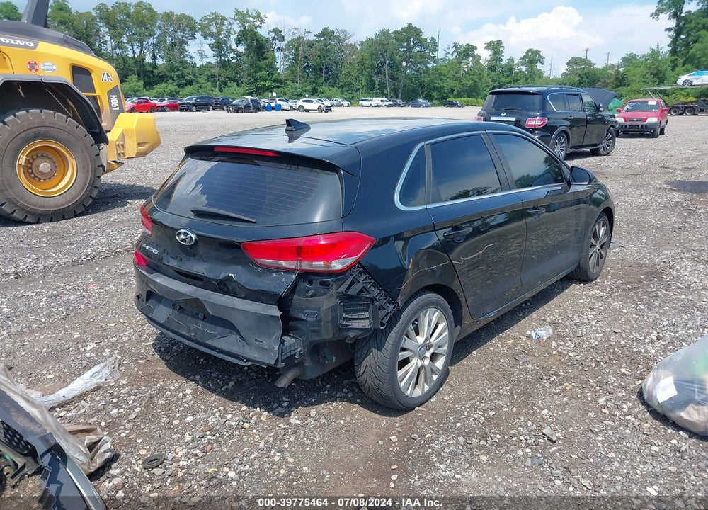 2018 HYUNDAI ELANTRA GT VIN: KMHH35LE1JU032136