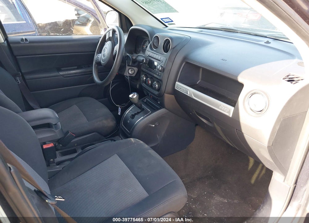2016 JEEP COMPASS VIN: 1C4NJCBA4GD524538