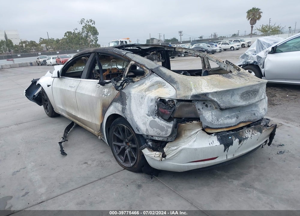 2020 TESLA MODEL 3 STANDARD RANGE PLUS REAR-WHEEL DRIVE/STANDARD RANGE REAR-WHEEL DRIVE VIN: 5YJ3E1EA0LF769920