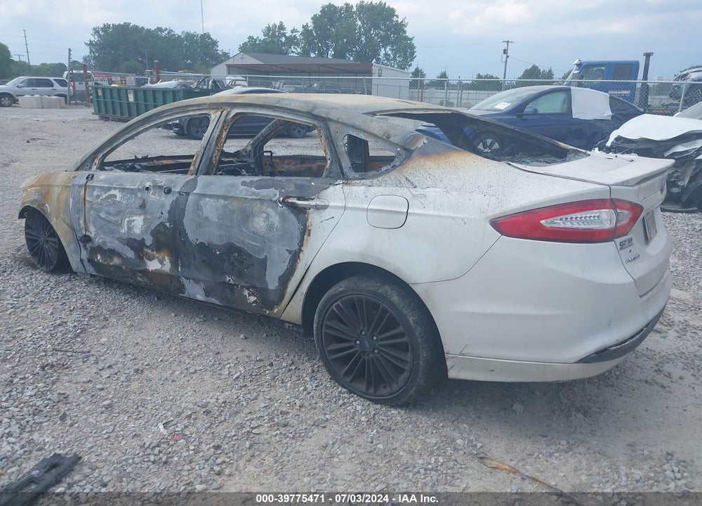 2014 FORD FUSION SE VIN: 1FA6P0HD2E5370475