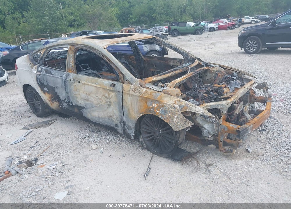 2014 FORD FUSION SE VIN: 1FA6P0HD2E5370475