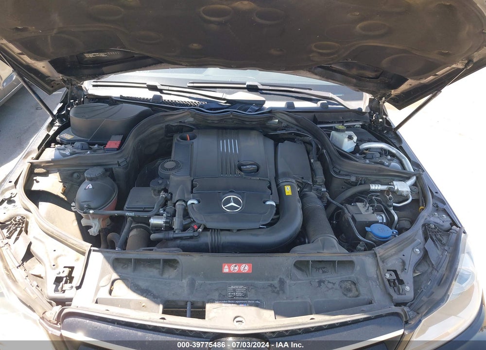 2015 MERCEDES-BENZ C 250 VIN: WDDGJ4HB9FG413372