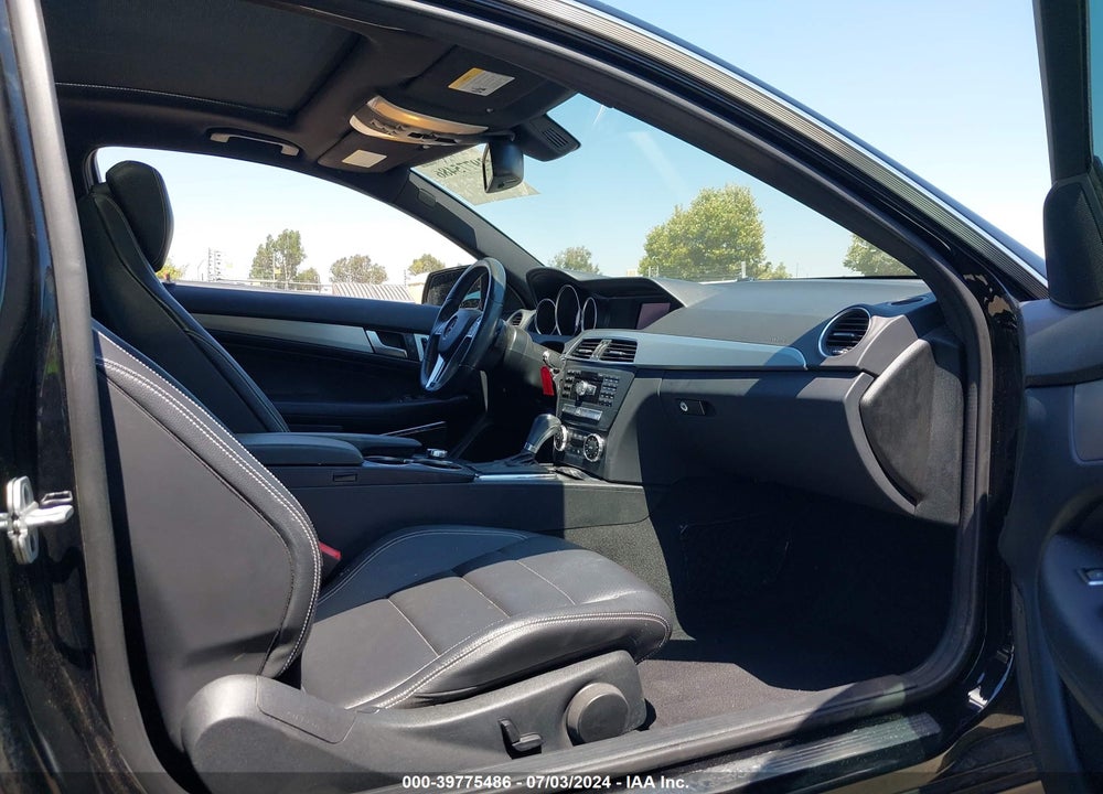 2015 MERCEDES-BENZ C 250 VIN: WDDGJ4HB9FG413372