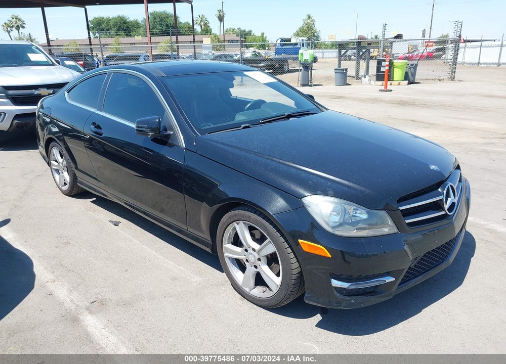 2015 MERCEDES-BENZ C 250 VIN: WDDGJ4HB9FG413372