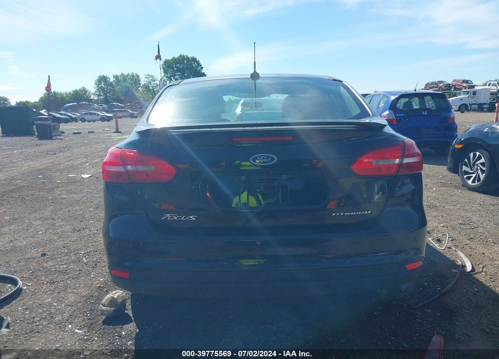 2016 FORD FOCUS TITANIUM VIN: 1FADP3J29GL232156