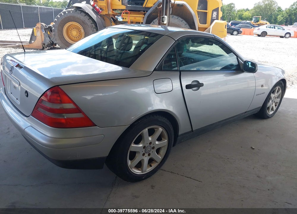 1999 MERCEDES-BENZ SLK 230 KOMPRESSOR VIN: WDBKK47F8XF127766