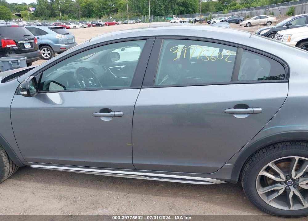 2017 VOLVO S60 CROSS COUNTRY T5 VIN: YV440MUM1H2004612