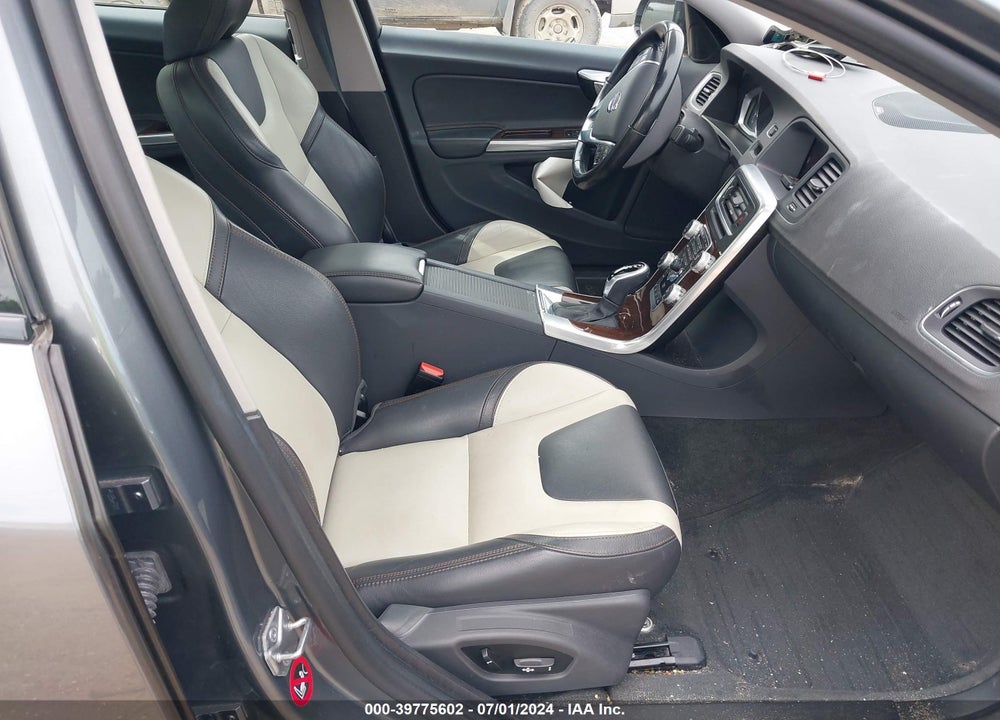 2017 VOLVO S60 CROSS COUNTRY T5 VIN: YV440MUM1H2004612