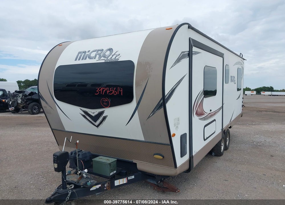 2019 FLAGSTAFF TRAVEL TRAILER VIN: 4X4TFLA25KD425149