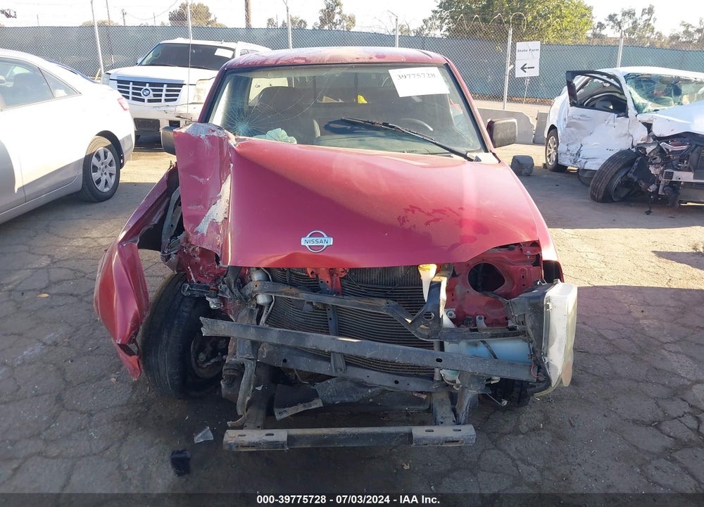 2001 NISSAN FRONTIER XE VIN: 1N6DD26S11C389724
