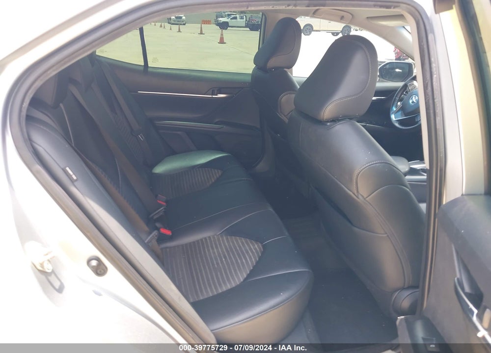 2020 TOYOTA CAMRY VIN: 4T1G11AK3LU886194
