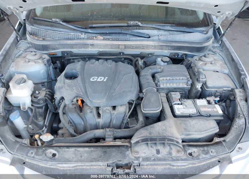 2014 HYUNDAI SONATA GLS VIN: 5NPEB4AC2EH901218