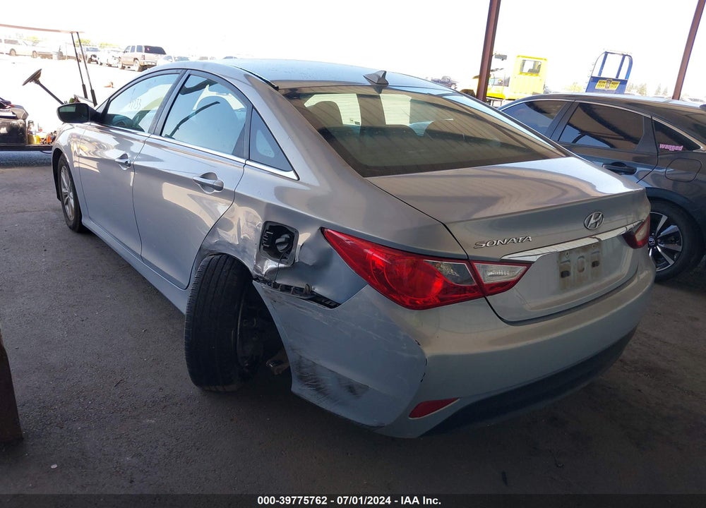 2014 HYUNDAI SONATA GLS VIN: 5NPEB4AC2EH901218