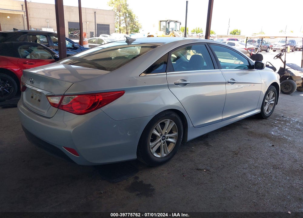 2014 HYUNDAI SONATA GLS VIN: 5NPEB4AC2EH901218