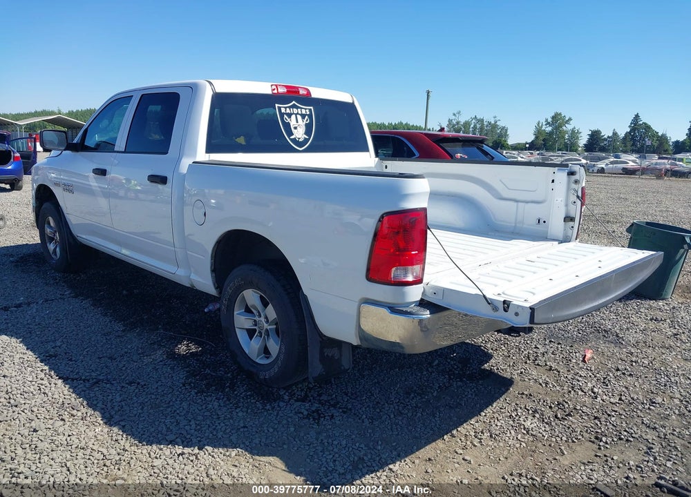 2015 RAM 1500 ST VIN: 3C6RR7KT9FG640605