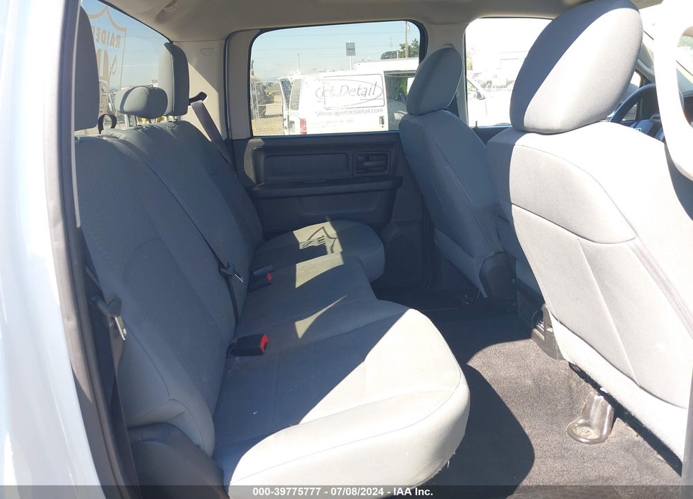 2015 RAM 1500 ST VIN: 3C6RR7KT9FG640605