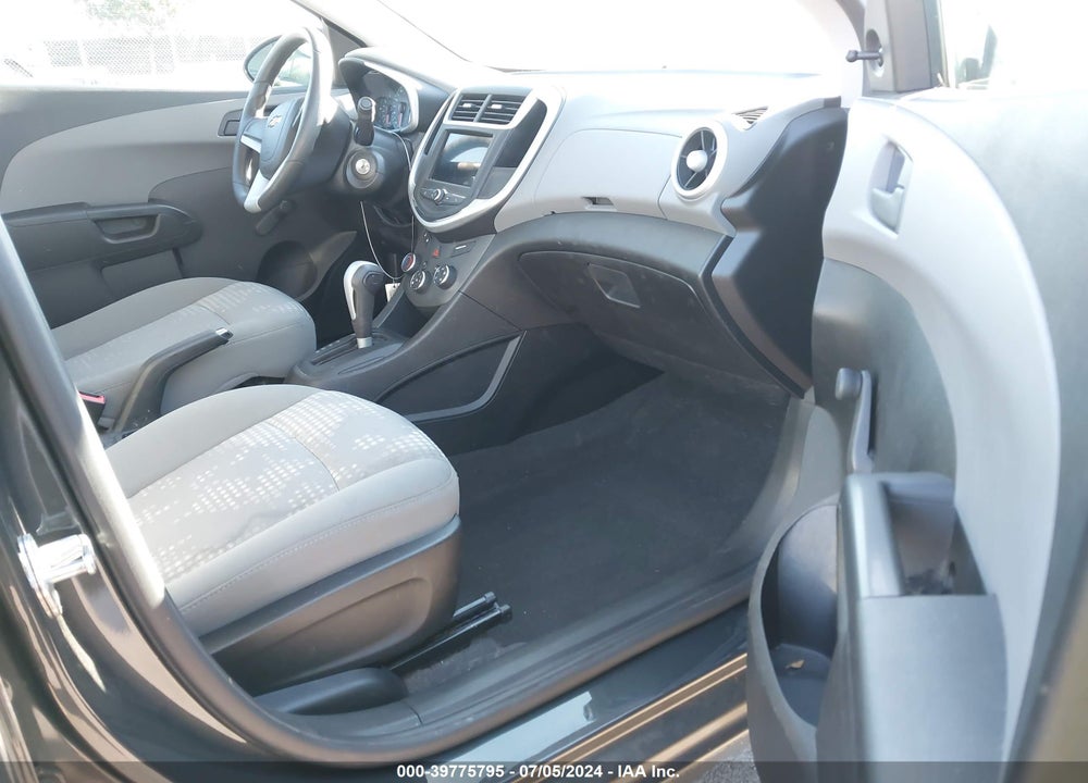 2018 CHEVROLET SONIC LS AUTO VIN: 1G1JB5SG1J4115571