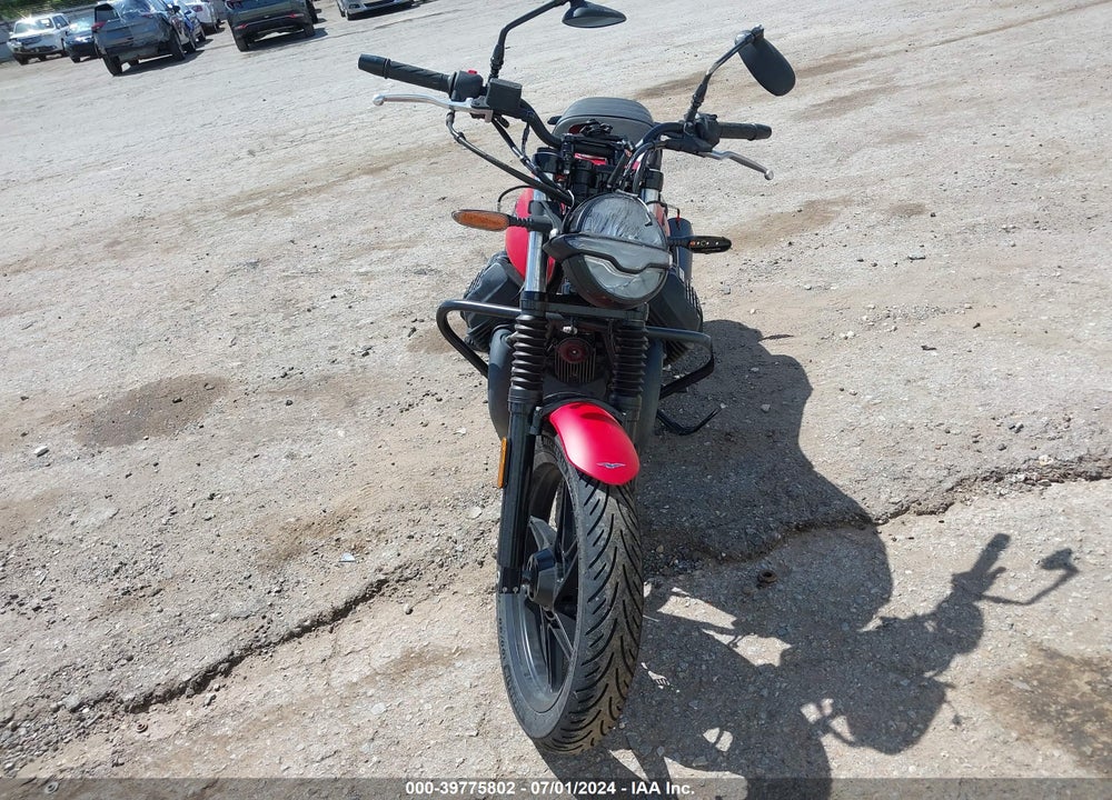 2023 MOTO GUZZI V7 STONE VIN: ZGUKZUA06PM001500